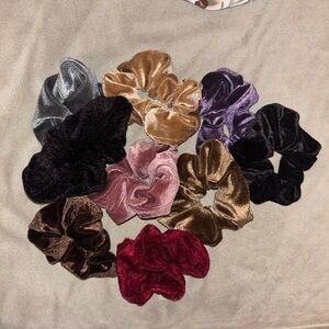 Velvet Scrunchie Set - Multicolor